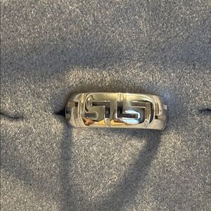 Silver Greek Key pattern ring.  Sz 6 1/4